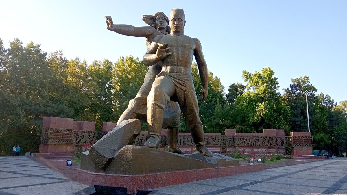 monument-courage-4
